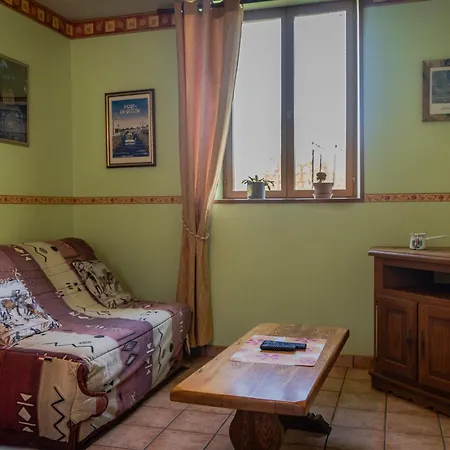 Les Normandes Holiday home *